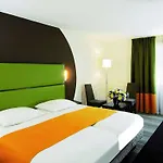Ibis Styles Porte Du Luxembourg 3*