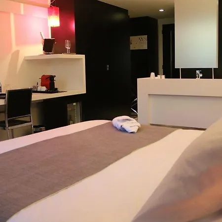 Ibis Styles Porte Du Luxembourg Hotel 3*