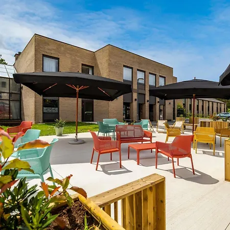 Ibis Styles Porte Du Luxembourg ארלון