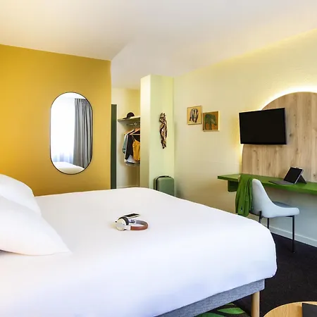 Ibis Styles Porte Du Luxembourg 3*