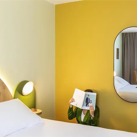 מלון Ibis Styles Porte Du Luxembourg 3*