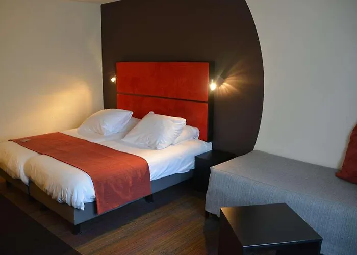 Ibis Styles Porte Du Luxembourg 3* Αρλόν